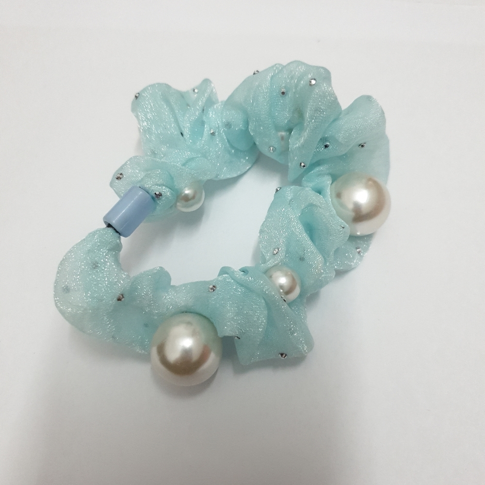 hair ties , women , blue